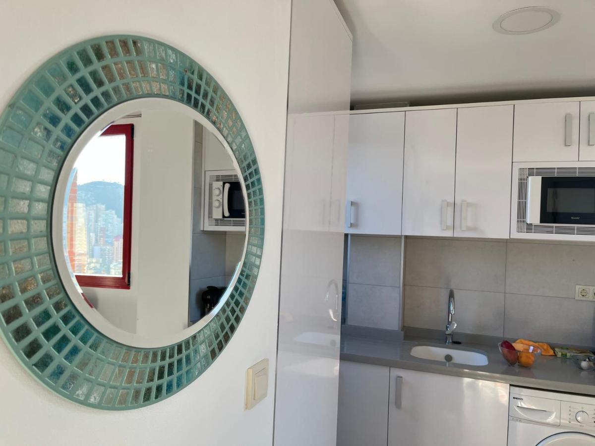Anna'S Apartment Бенидорм Экстерьер фото